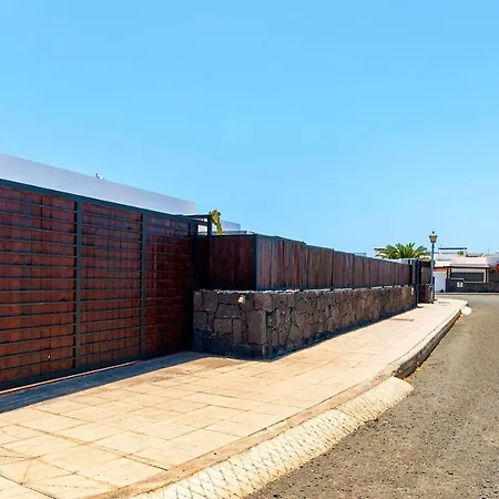 Jacks Place Playablanca Pool Villa Playa Blanca