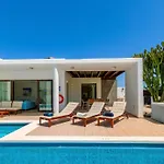 Jacks Place Playablanca Pool Villa