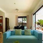 Jacks Place Playablanca Pool Villa *